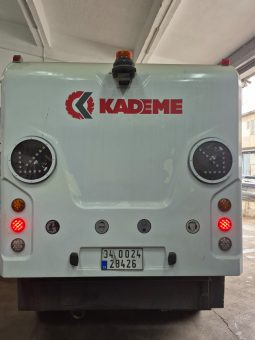AGA 6000 – Az Kullanılmış Yol Süpürme Aracı